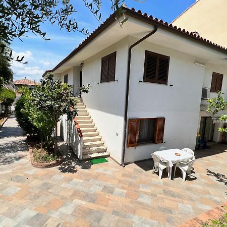 Villetta Saba Olbia Luaran gambar