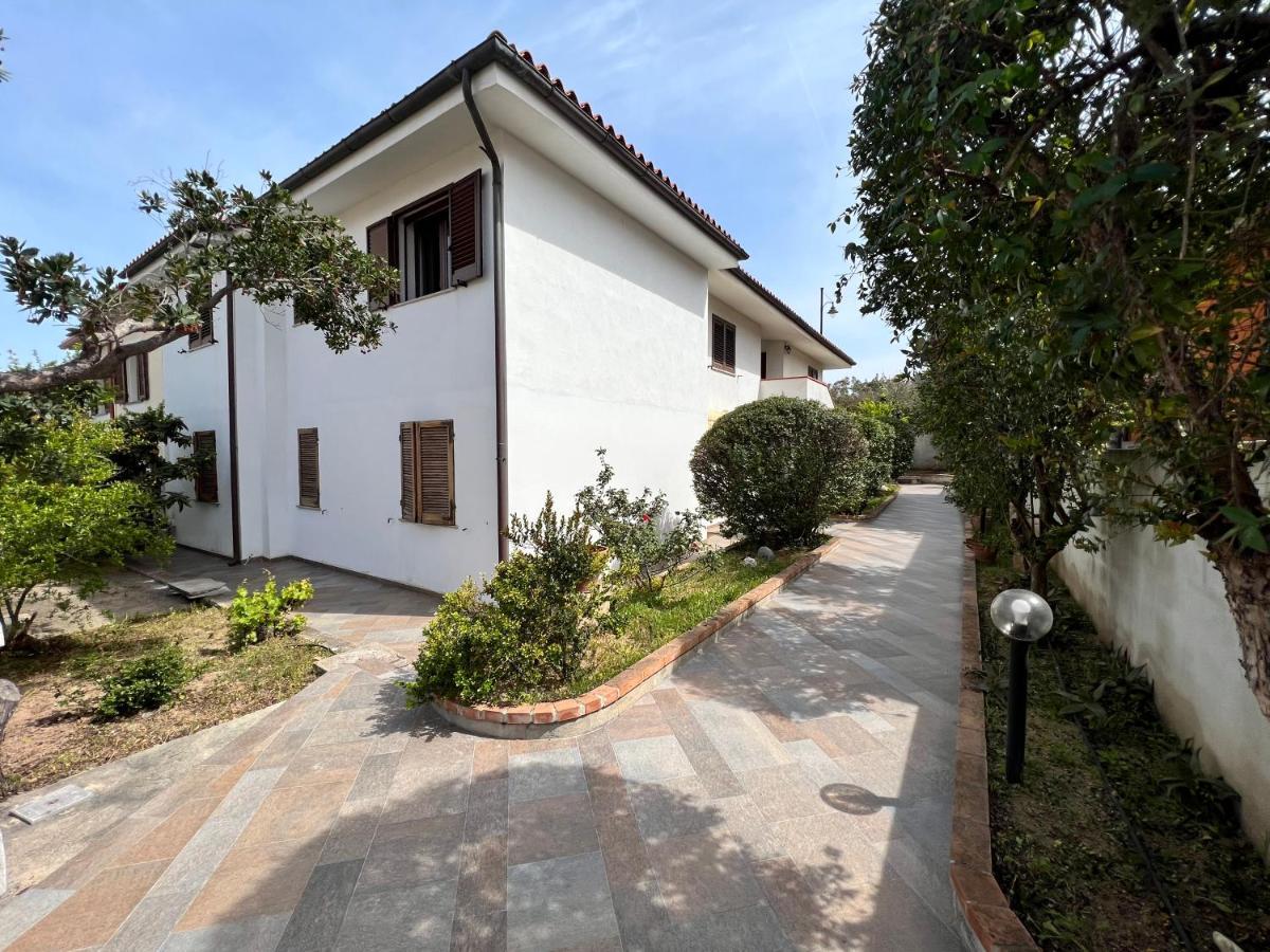 Villetta Saba Olbia Luaran gambar