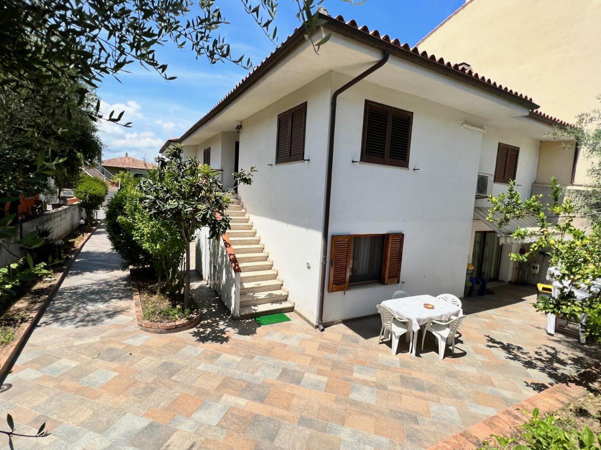 Villetta Saba Olbia Luaran gambar