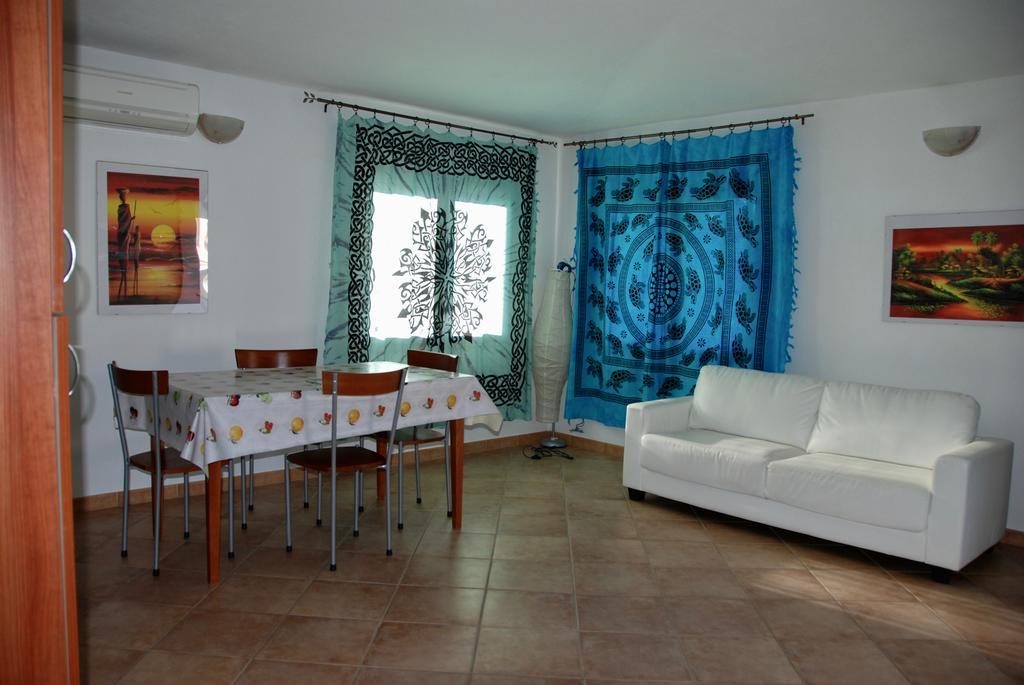 Villetta Saba Olbia Luaran gambar